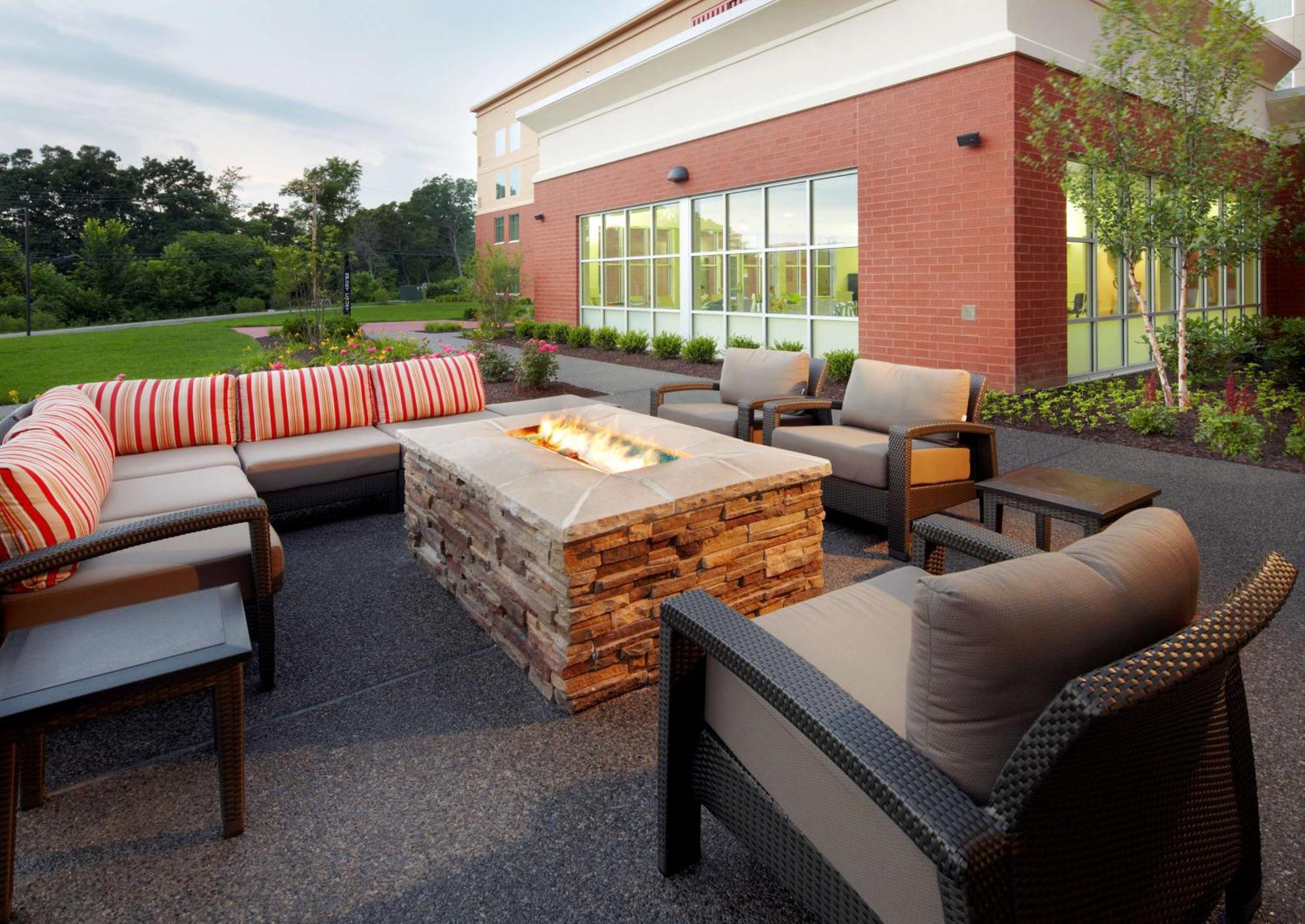 Homewood Suites By Hilton Pittsburgh Airport/Robinson Mall Area Moon Township Εξωτερικό φωτογραφία